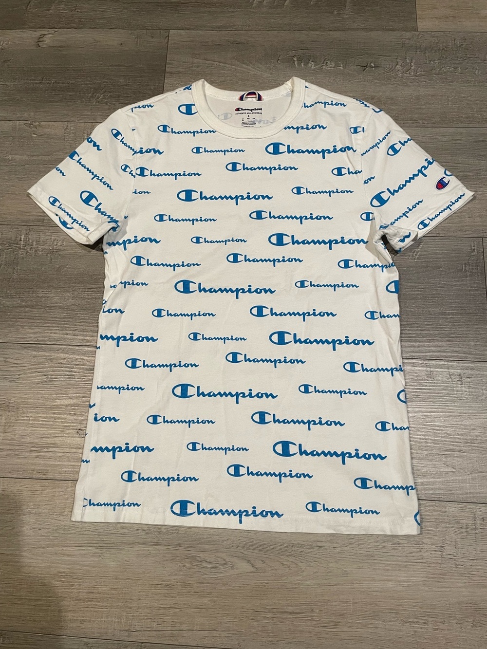 Champion premium cotton repeat logo tee